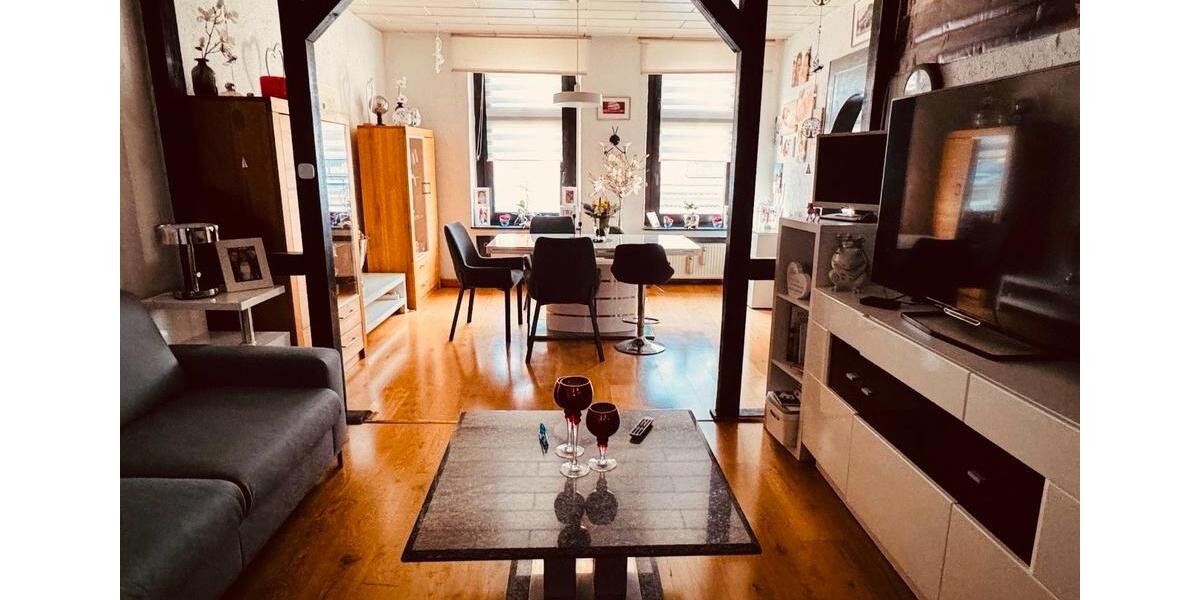 Etagenwohnung Solingen Ohligs - 5 Zimmer, 111 m&sup2;, 1.600&euro; | Angebot:25612919