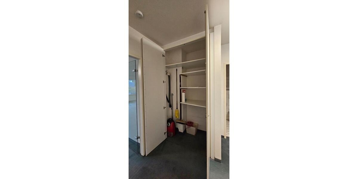 Eigentumswohnung 3,5 Zimmer 96,43m2 Balkon Aufzug 2 Parkplätze 3 zimmer