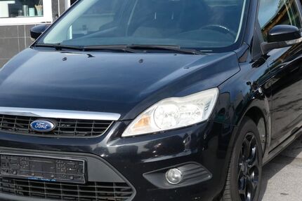 Ford Focus 221.000 km 2.349 &euro; Leverkusen 51379