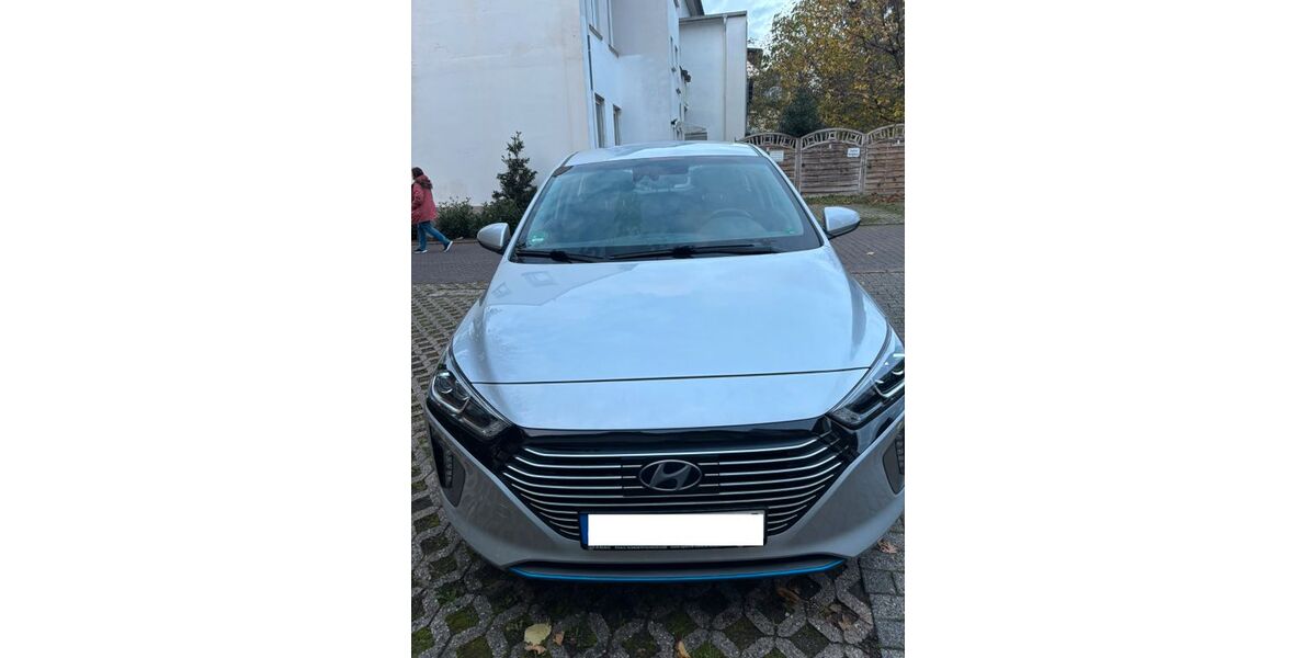 Hyundai IONIQ 61.000 km 15.390 &euro; Solingen 42697