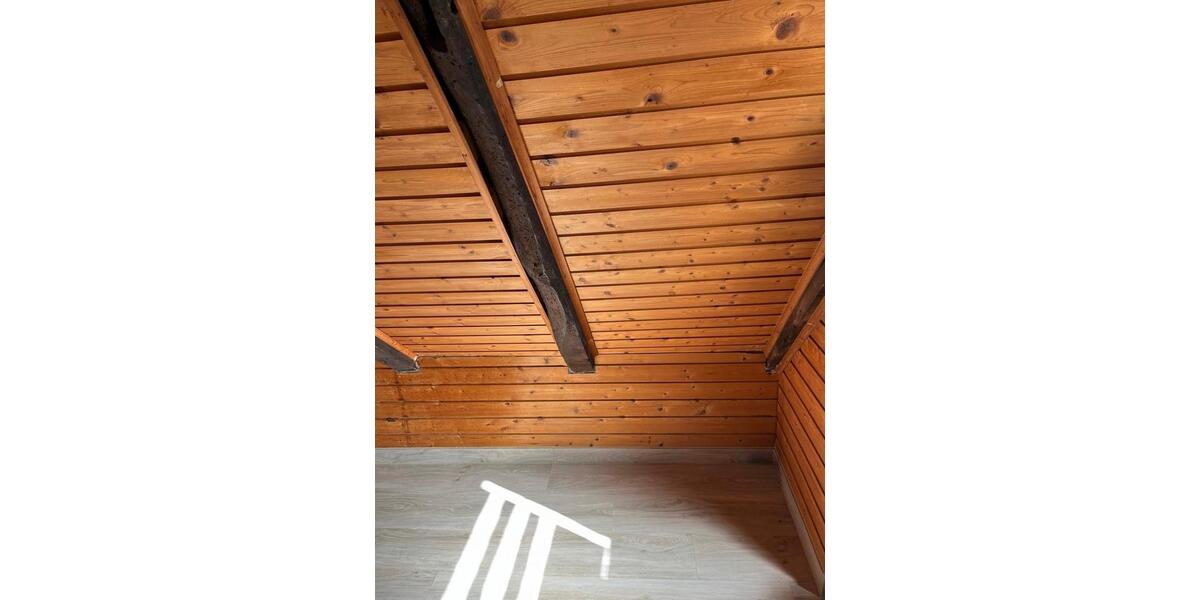 Dachgeschoßwohnung Burscheid - 1 Zimmer, 40 m&sup2;, 670&euro; | Angebot:25405222