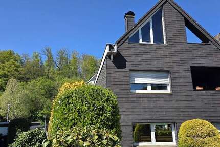 Haus Odenthal - 4 Zimmer, 150 m&sup2;, 448.000&euro; | Angebot:27385128