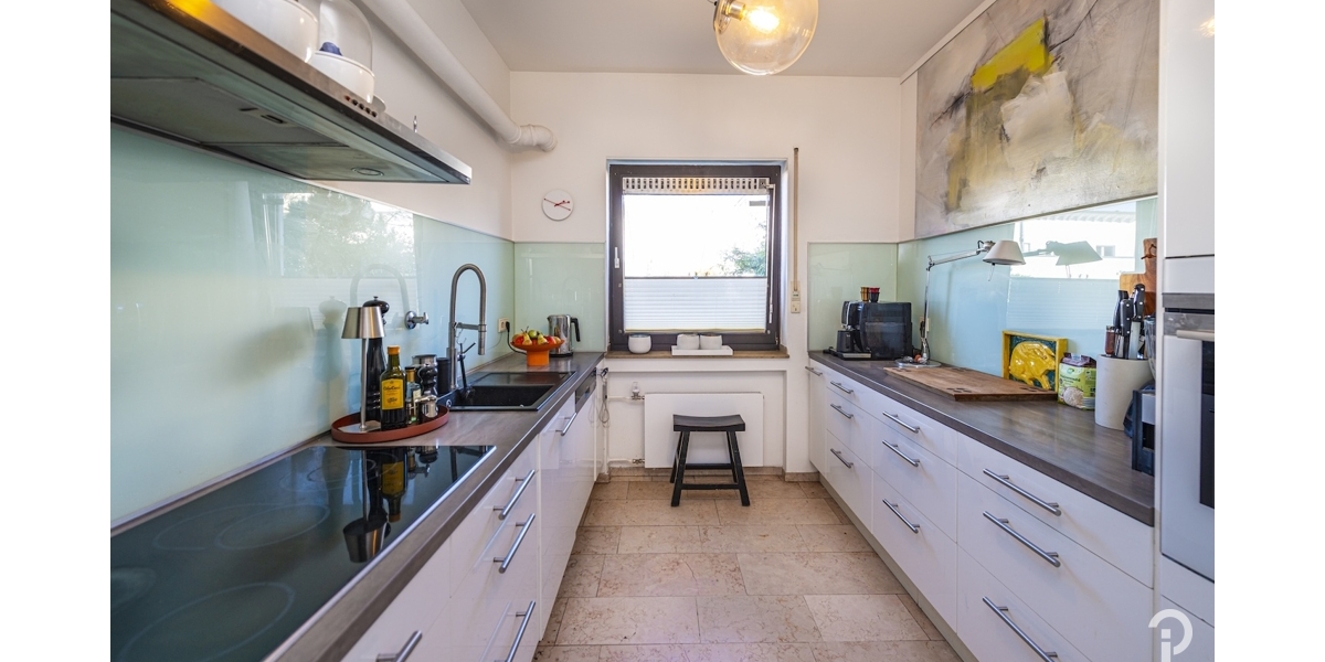 Charmantes Split-Level-Reihenendhaus in unmittelbarer Rheinnähe im Herzen von Düsseldorf-Benrath - Reihenendhaus Düsseldorf Stadtbezirk 9 | Angebot:27007603