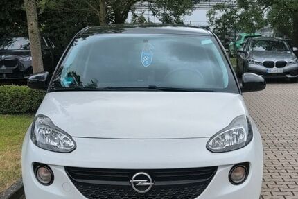 Opel Adam 82.000 km 6.600 &euro; Köln 50677