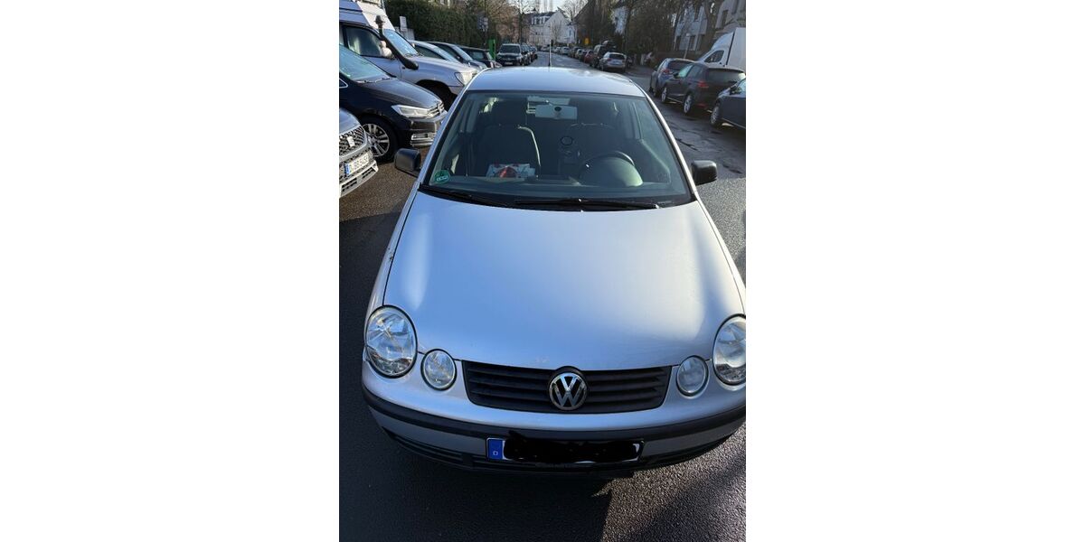 VW Polo 82.600 km 1.499 &euro; Düsseldorf 40239
