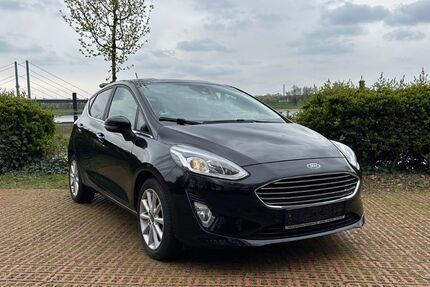 Ford Fiesta 79.350 km 8.850 &euro; Düsseldorf 40476