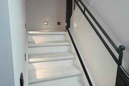 Wohnung Wermelskirchen - 2 Zimmer, 70 m&sup2;, 1.750&euro; | Angebot:25874310