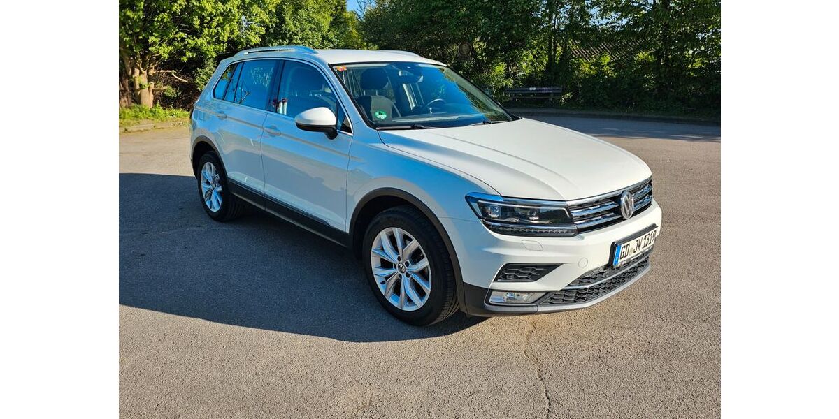 VW Tiguan 152.675 km 17.960 &euro; Langenfeld (Rheinland) 40764