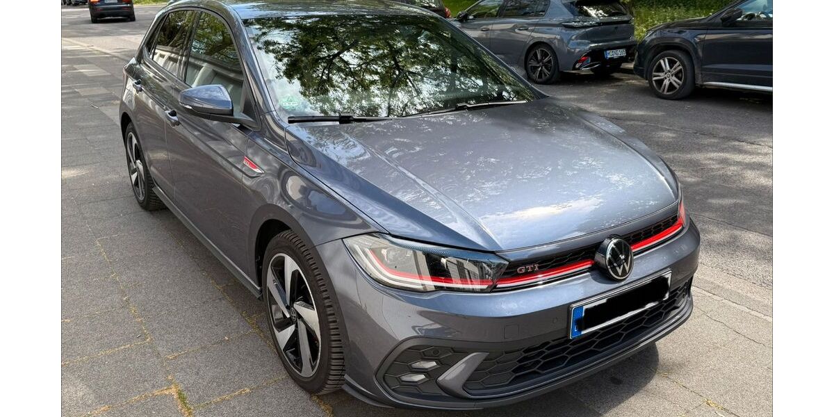 VW Polo 28.100 km 21.600 &euro; Köln 50935