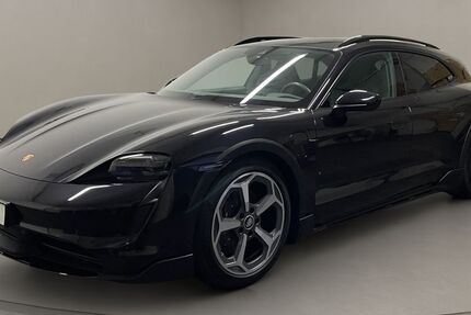 Porsche Taycan 23.865 km 77.700 &euro; Köln 50823