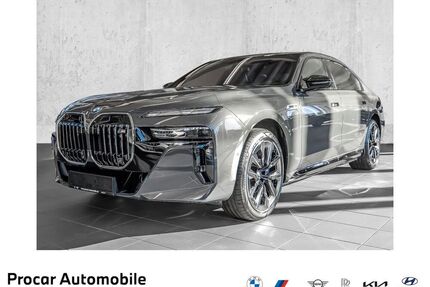 BMW M760