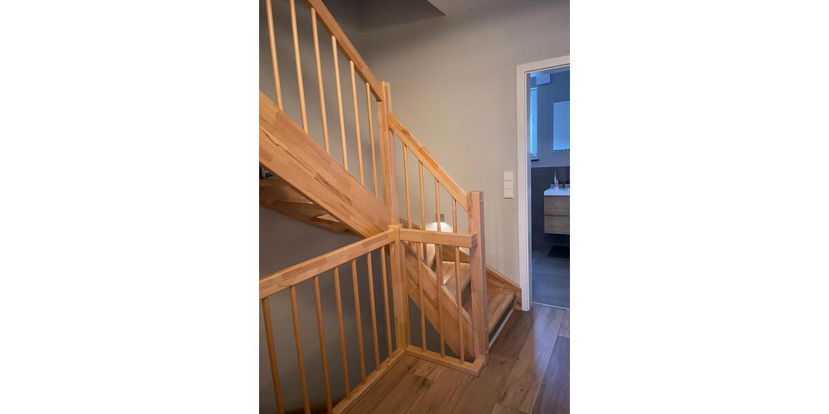 Haus In Solingen zu vermieten! Mit Küche, Garten, Carport 6 zimmer