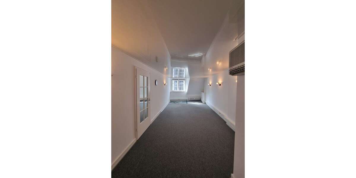 Büro in Düsseldorf Altstadt 2.300 € 125 m² zimmer