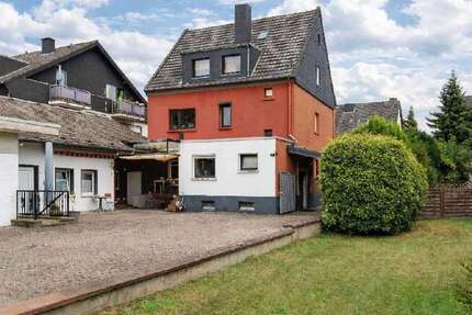 Haus Leverkusen Schlebusch - 9 Zimmer, 189 m&sup2;, 595.000&euro; | Angebot:23202659