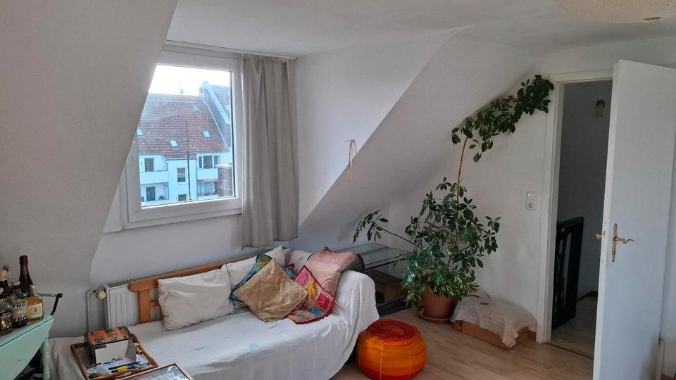Maisonettenwohnung Köln Ehrenfeld - 3.5 Zimmer, 64 m&sup2;, 1.850&euro; | Angebot:25443954