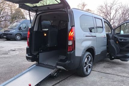 VW Caddy 4.480 km 47.950 &euro; Solingen 42657