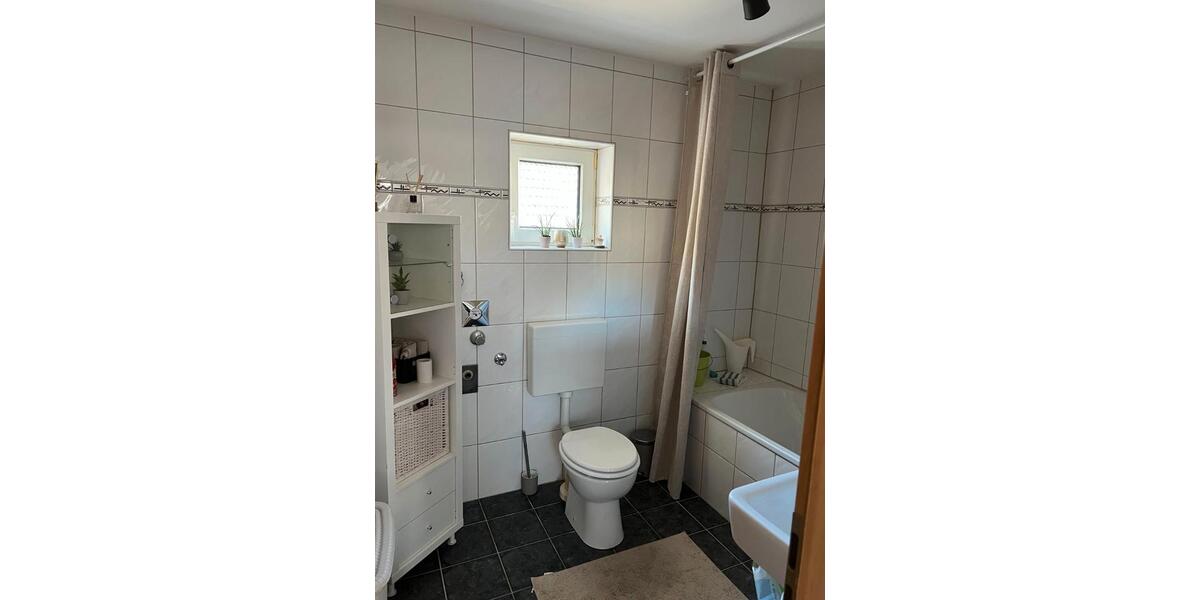Gewerbeobjekt Solingen Wald - 2 Zimmer, 60 m&sup2;, 490&euro; | Angebot:26093067