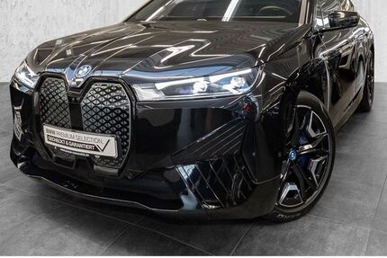 BMW iX 15.324 km 57.990 € Leverkusen 51371