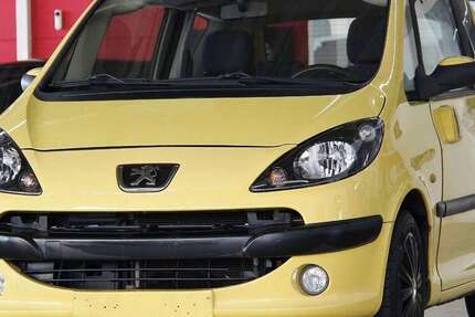 Peugeot 1007 128.000 km 1.500 &euro; Köln 50739