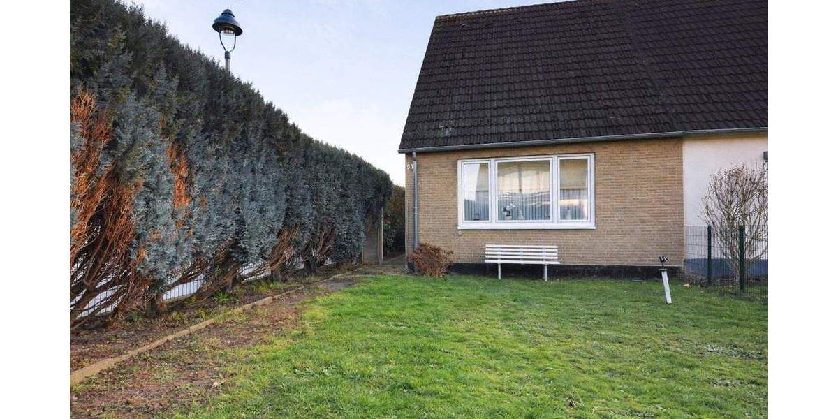 Doppelhaushälfte Düsseldorf Vennhausen - 5 Zimmer, 114 m&sup2;, 300.000&euro; | Angebot:25339886