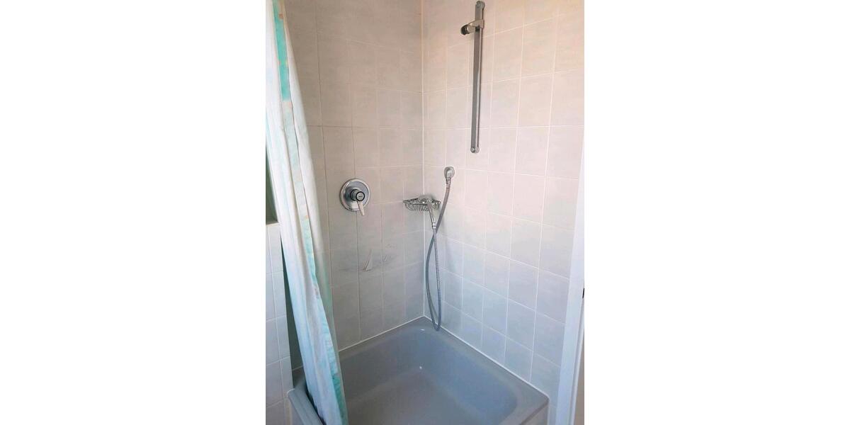 Etagenwohnung Solingen Wald - 3 Zimmer, 83 m&sup2;, 800&euro; | Angebot:26335365