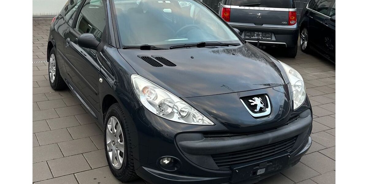 Peugeot 206 144.000 km 2.700 &euro; Bergheim (bei Köln) 50129