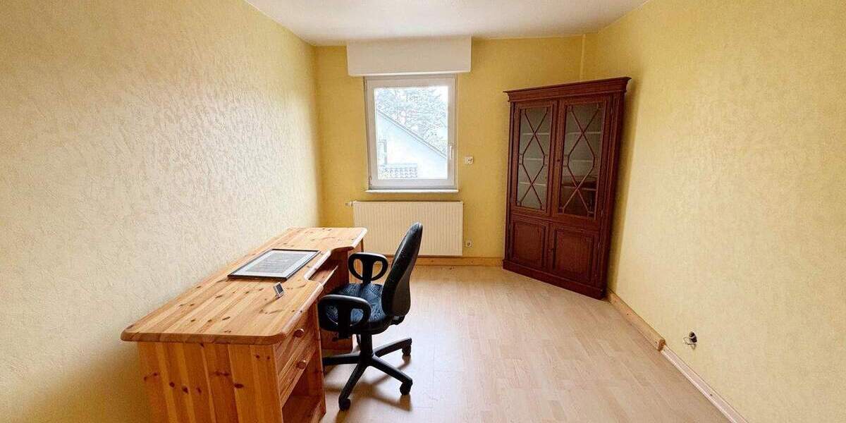 Einfamilienhaus mit großzügiger Ausbaumöglichkeit 6 zimmer