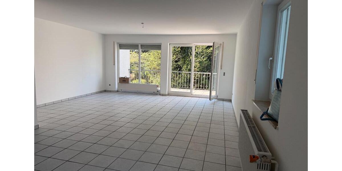 Doppelhaushälfte Bergisch Gladbach Paffrath - 5 Zimmer, 195 m&sup2;, 2.400&euro; | Angebot:26322264