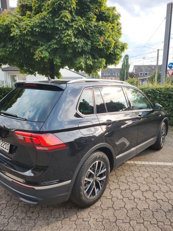 VW Tiguan 125.000 km 20.700 € Köln 50829