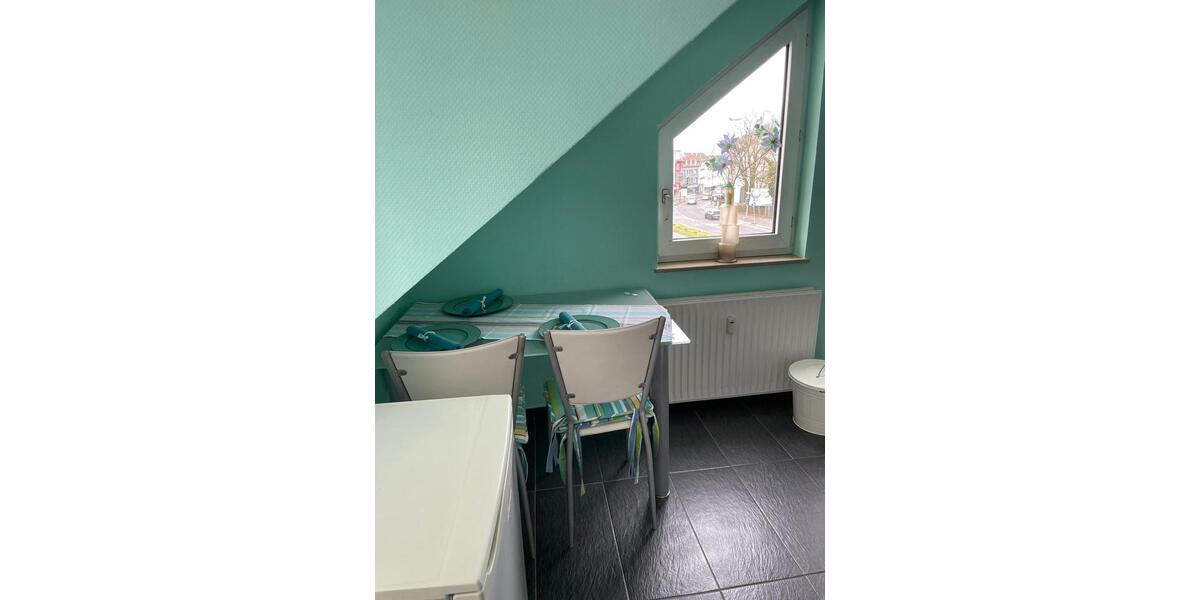 Dachgeschoßwohnung Remscheid Gemarkung Bergisch Born - 1 Zimmer, 50 m&sup2;, 400&euro; | Angebot:26311863