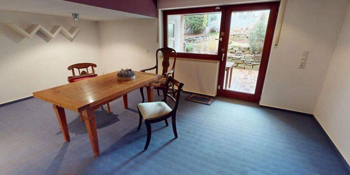 Ebenerdiges Wohnen in ruhiger Lage - sehr gepflegt & viel Platz 4 zimmer