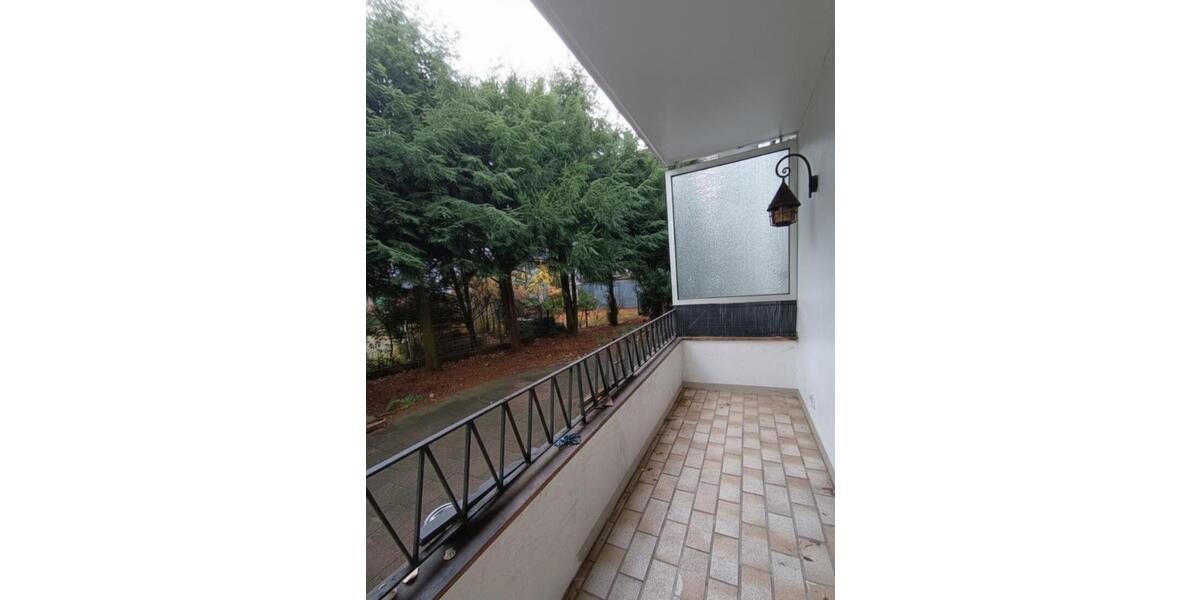 Altersgerechte EG Wohnung, eigene Garten Neuss City zu verkaufen 4 zimmer