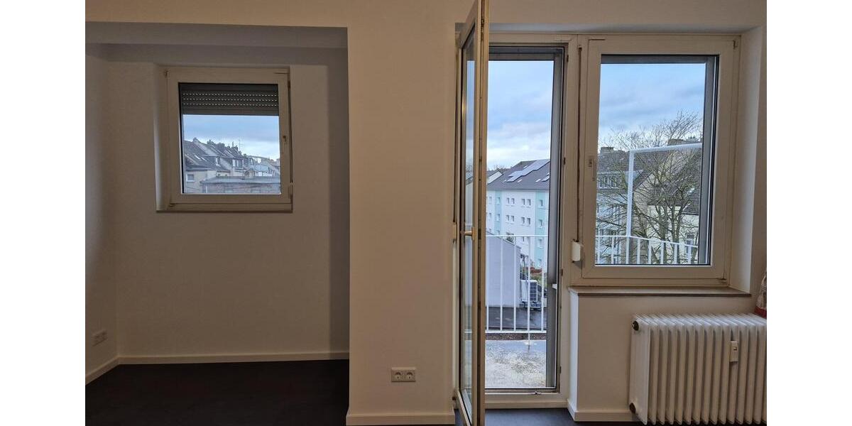 Etagenwohnung Düsseldorf Oberbilk - 1 Zimmer, 30 m&sup2;, 650&euro; | Angebot:25613550