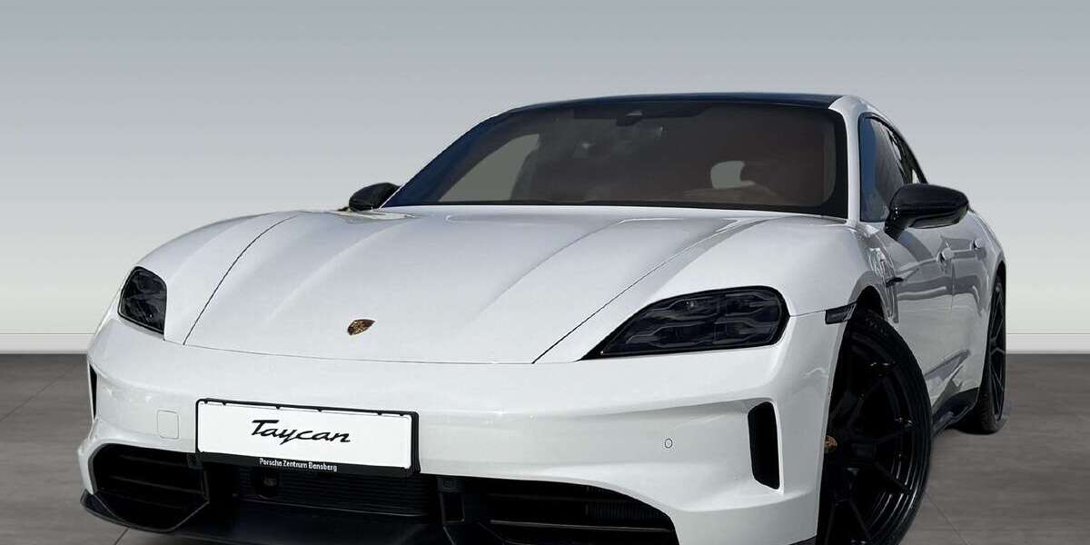 Porsche Taycan 3.900 km 149.900 € Bergisch Gladbach 51429