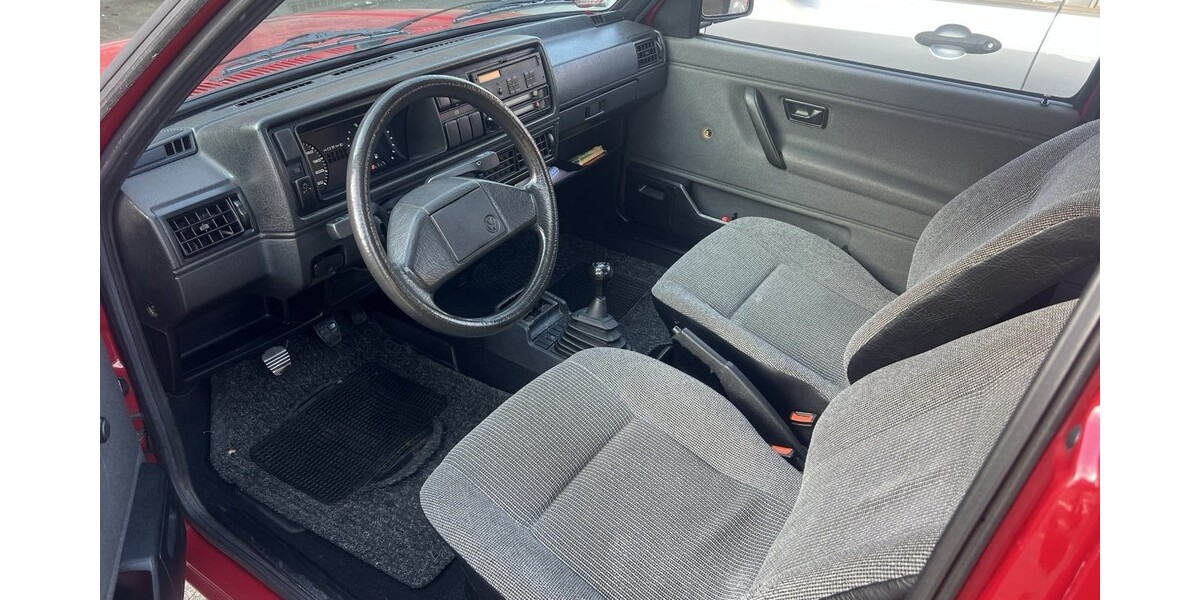 VW Golf 200.000 km 6.000 &euro; Neuss 41460