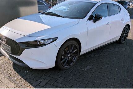 Mazda 3 25.173 km 22.385 &euro; Leverkusen 51373