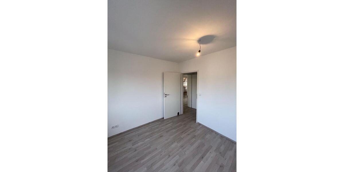 Helle 3-Zimmer-Wohnung ca. 80,85 m² Wohnfläche in Köln-Immendorf 3 zimmer