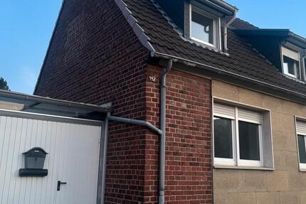 Haus Grevenbroich - 3 Zimmer, 77 m&sup2;, 1.500&euro; | Angebot:25720936