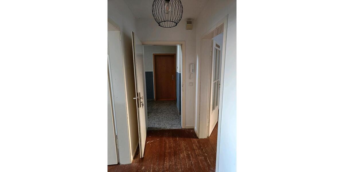 Erdgeschoßwohnung Solingen Mitte - 1 Zimmer, 45 m&sup2;, 600&euro; | Angebot:26327004