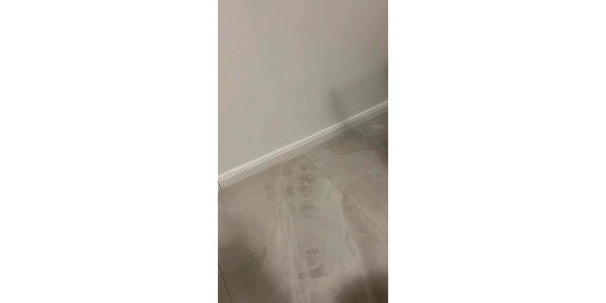Etagenwohnung Remscheid - 4 Zimmer, 100 m&sup2;, 230.000&euro; | Angebot:27024016