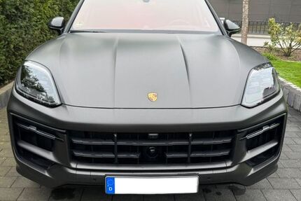 Porsche Cayenne 3.710 km 155.000 &euro; Köln 50996