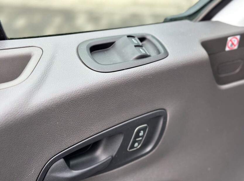 Ford Transit 118.000 km 15.500 € Solingen 42651