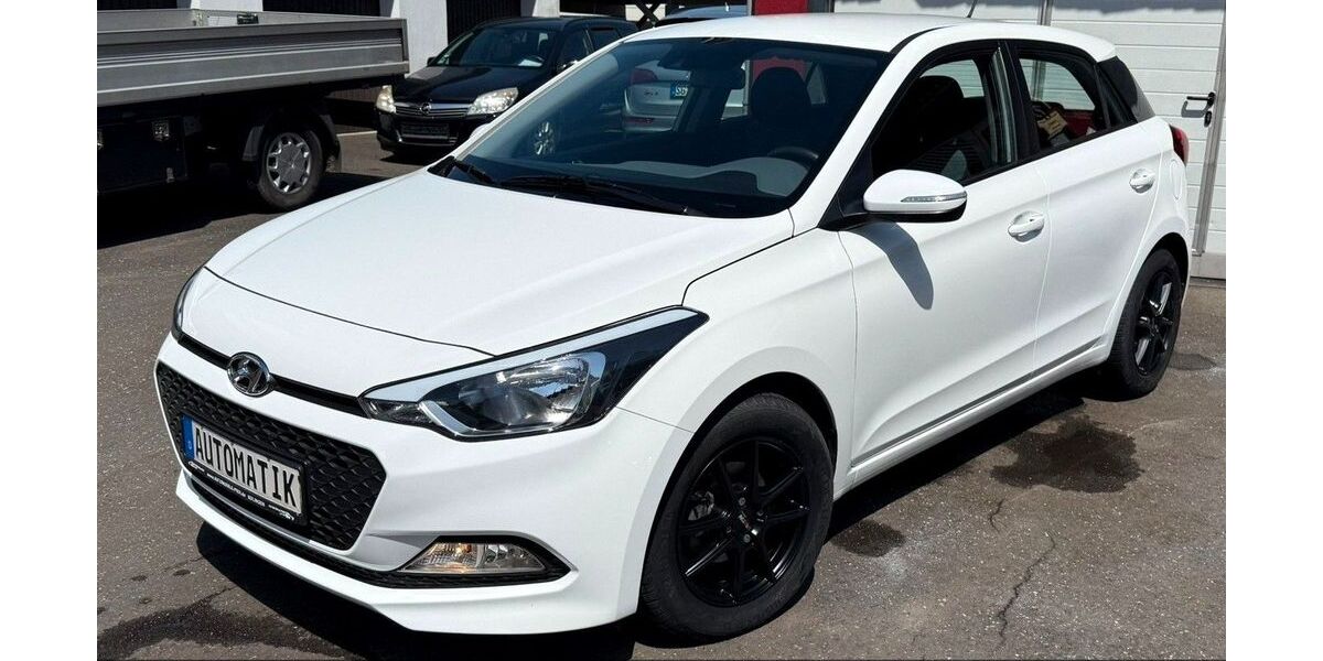 Hyundai i20 37.800 km 11.950 &euro; Solingen 42659