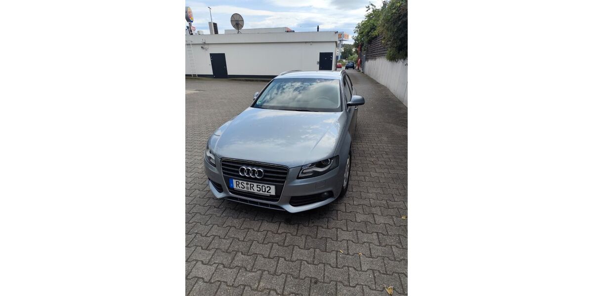 Audi A4 86.000 km 7.500 &euro; Remscheid 42855