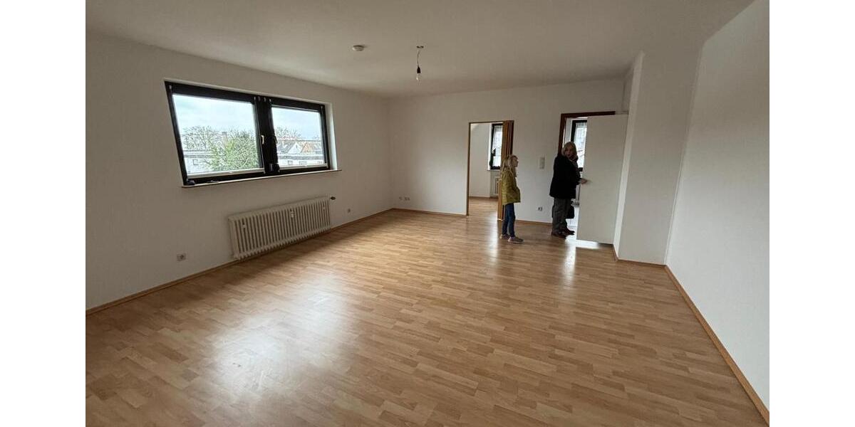 Dachgeschoßwohnung Leverkusen Bürrig - 1 Zimmer, 46 m&sup2;, 500&euro; | Angebot:25511497