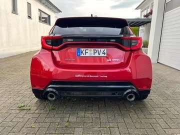 Toyota Yaris 3.600 km 16.200 € Niederkassel 53859