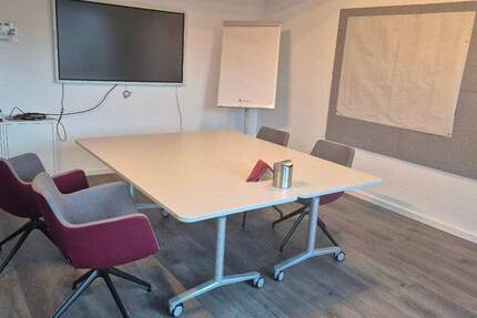 Zentraler Büroplatz & Besprechungsraum in Overath-Bürogemeinschaft zimmer