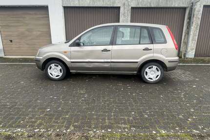 Ford Fusion 123.000 km 4.600 &euro; Köln 50765