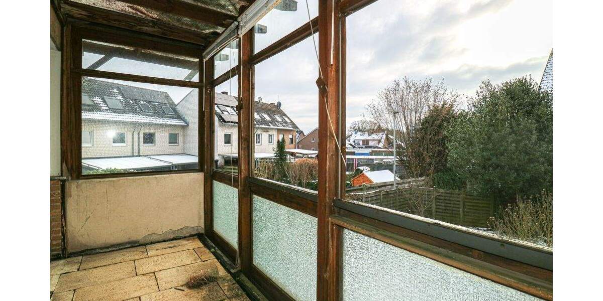 Reihenendhaus Grevenbroich/Langwaden Langwaden - 6 Zimmer, 156 m&sup2;, 195.000&euro; | Angebot:24622462