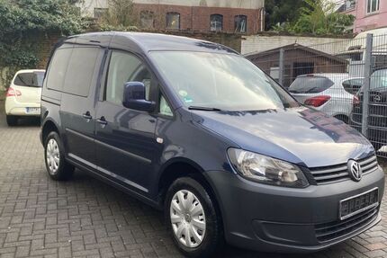VW Caddy 139.094 km 7.900 &euro; Solingen 42655
